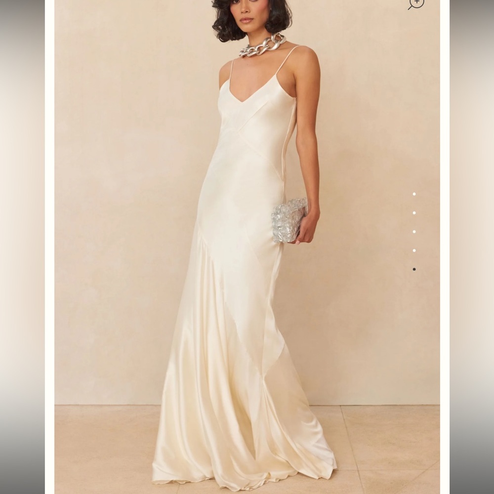 CULT GAIA CRISSY GOWN IN OFF WHITE